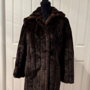 Gallery Faux Fur Coat M